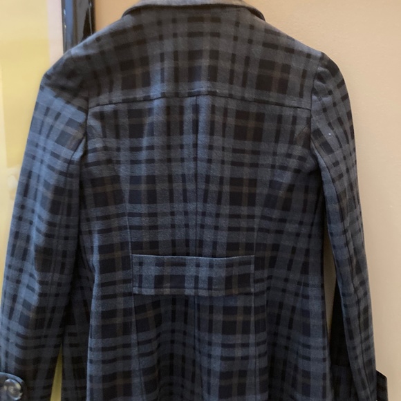 jacket - Picture 3 of 3